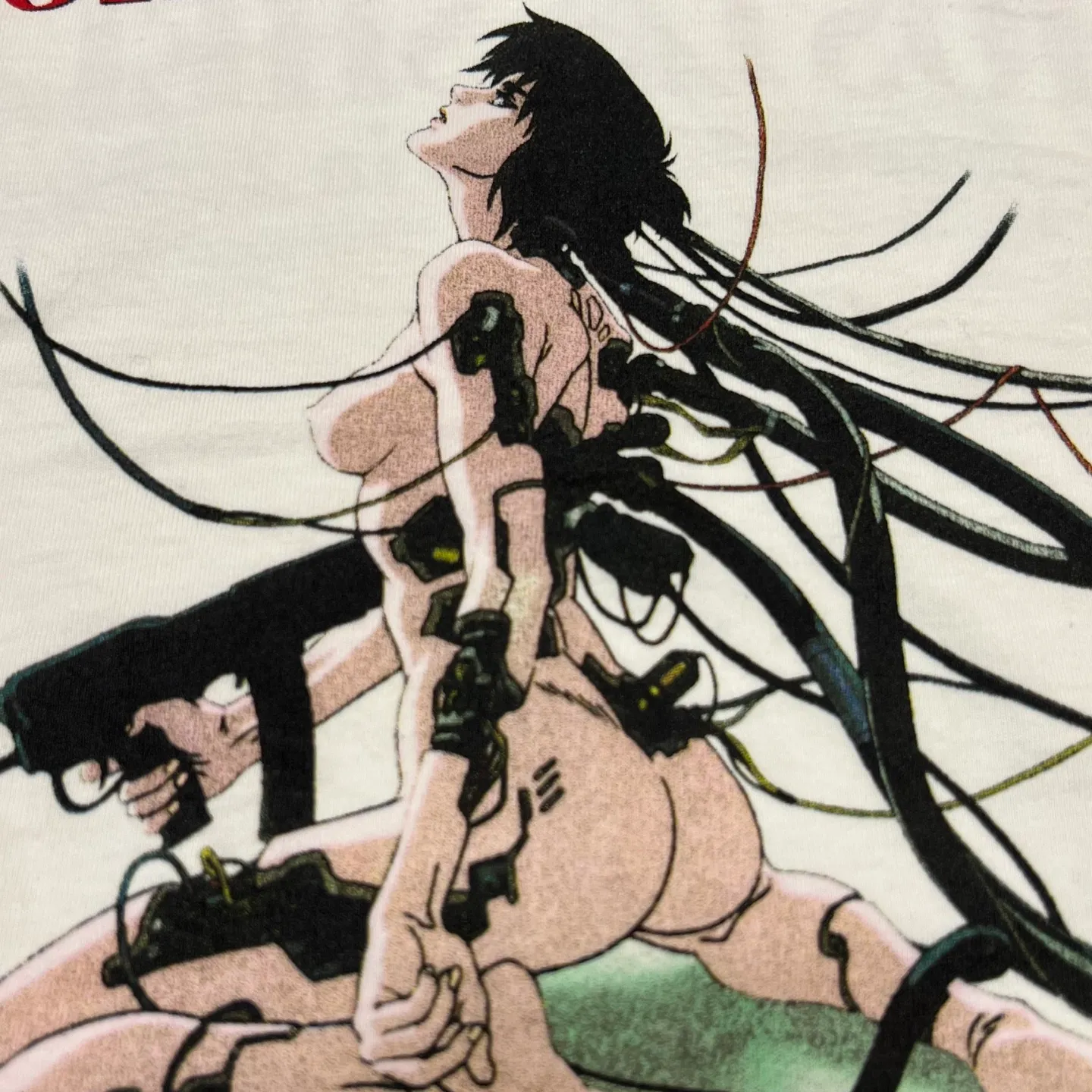 SAINT Mxxxxxx x GHOST IN THE SHELL ' GITS ' SS TEE/WHT Classic Big IP Ghost in the Shell co-branded Suzi Charge/Suzi Character TEE Off-white S-XL Cylindrical side seamless fabric 220g high gram weight OE yarn ⚠️Note: It is almost meaningless if it is not a cylindrical fabric Customized joint main mark/joint wash mark/little angel anti-counterfeiting label Original factory level printing factory Top purchasing agent level